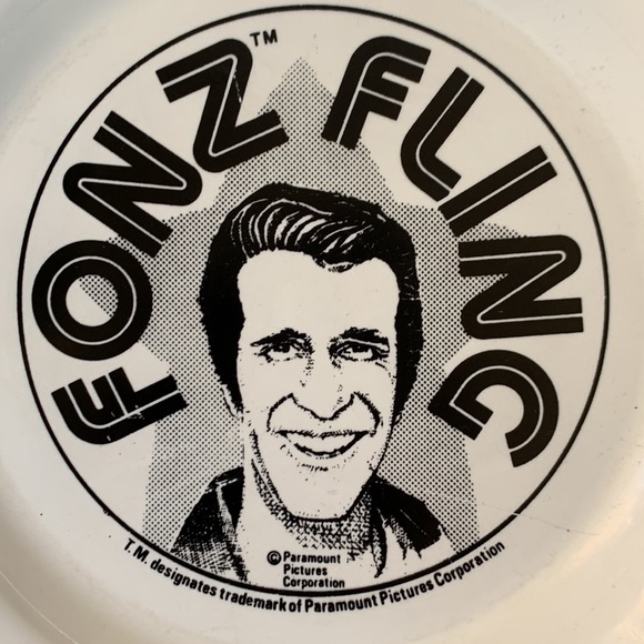 Vintage Fonz Fling Frisbee Fonzie Humphrey Flier Happy Days tv show Paramont 70 - Picture 2 of 8
